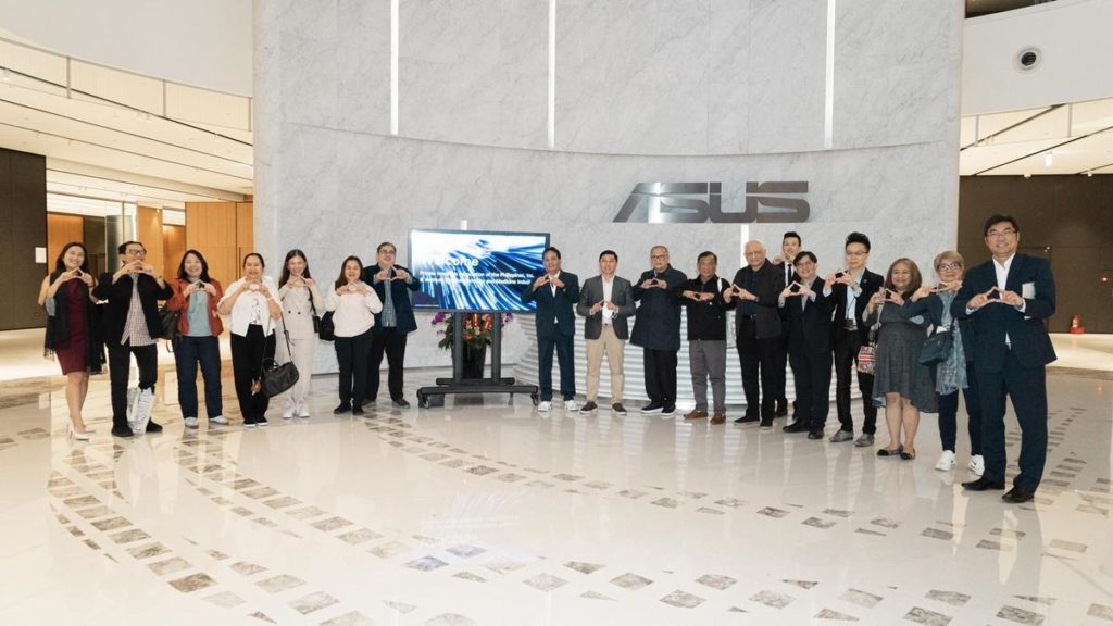 Private Hospitals Association of the Philippines, Inc. (PHAPi) Delegation Visits ASUS